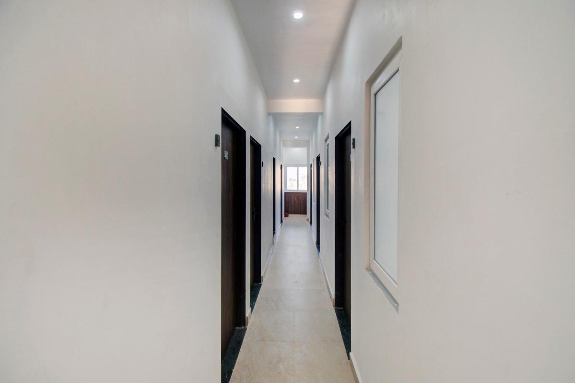 Oyo 82094 Hotel Saras Inn 斋浦尔 外观 照片
